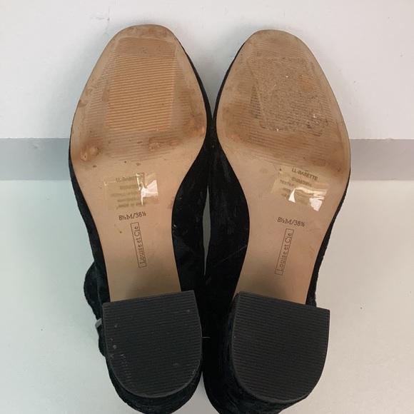 Louise et Cie black velvet buckle booties with side zip. - Picture 5 of 5